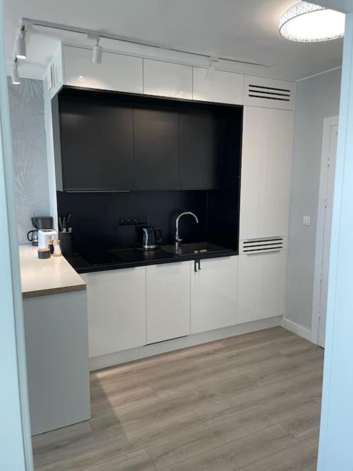 Apartament Z Widokiem Na Morze Miedzyzdroje Esterno foto